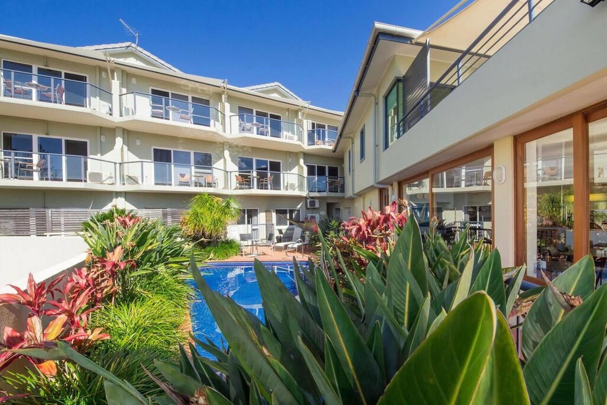 Yamba Beach Motel Экстерьер фото